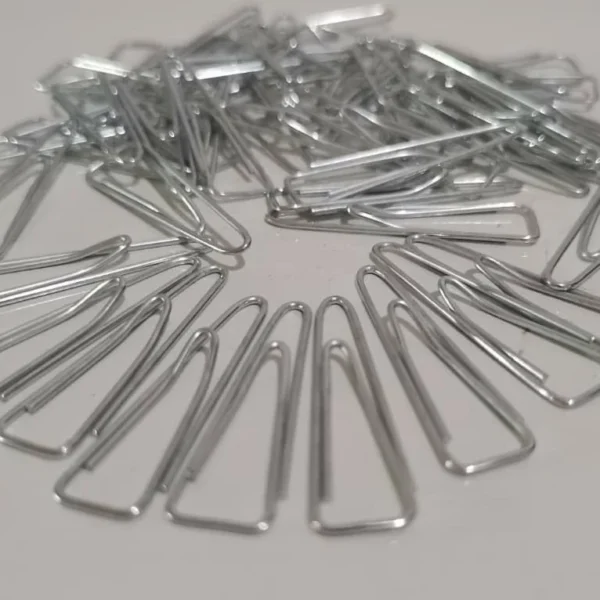 HIPPO TRIANGLE CLIP   31 mm AND GIANT CLIP   50 mm